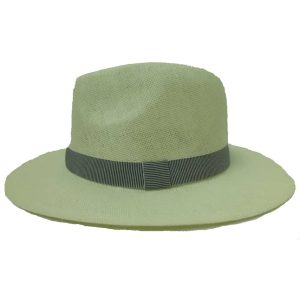 Sombrero Fino de Hombre con Ala Derecha y Cinta de Rayas Verticales Blanco